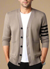 Männer luftiger strickcardigan - zeitgemässes design mit praktischen taschen