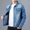 Männers denimjacke – vielseitige alltagsmode für lässige und semi-lässige anlässe