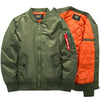 Leichtgewichtiger herren bomberjacke - stylische freizeitmode für wochenendabenteuer
