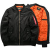 Leichtgewichtiger herren bomberjacke - stylische freizeitmode für wochenendabenteuer