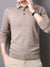 Männers polo-shirt aus leichtem strick – lässiges strickoberteil für den alltag