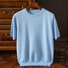 Männers t-shirt in hellblau - vielseitiges kurzarm-oberteil für den lässigen look