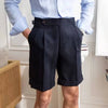 Herren knielange shorts mit eleganter faltenoptik für stilvolle sommeroutfits