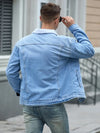 Männliche legere jeansjacke mit sherpa-fütterung - stylische oberbekleidung für den alltag