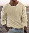 Texturiertes strickpullover - stilvolle freizeitmode für männer