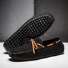 Männerschuhe aus weichem wildleder – lässige slipper in braun