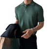 Braunes ripp-polohemd - kurzärmliges polo für vielseitige styles