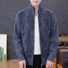 Männerstrickjacke leicht und mit reissverschluss - modische alltagskleidung mit elegantem design