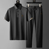 2-teilige herren-polohemd und hose kombi - moderne garderobe für lässige anlässe