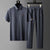2-teilige herren-polohemd und hose kombi - moderne garderobe für lässige anlässe