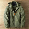 Wasserdichte outdoor-jacke - robuste herrenjacke für abenteuer in der natur