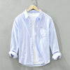 Klassisch gestreiftes hemd - lässiges button-up für männer