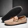 Männerschuhe aus weichem wildleder – lässige slipper in braun