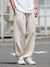 Lässige herren baggy-hosen - leichte beige freizeitmode für den alltag