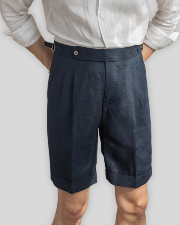 Männlicher marineblauer taillierter leinen-mix shorts - legere sommerkleidung mit tiefen taschen