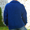 Männers knopfleiste strickjacke in blau - grobstrick pullover
