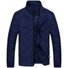 Stylische, leichte männerjacke – vielseitige outdoor-oberbekleidung
