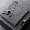 Leichtgewichtiger herren cardigan aus kaschmere-mix - vielseitiger v-ausschnitt pullover für entspannte anlässe