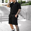 Männersommer outfits - lässig kurzarmshirt und shorts