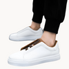 Männer sneakers im modernen design – lässiger alltagsstil, einfacher slip-on