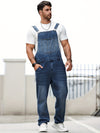 Blaue denim-latzhose – stylisches freizeitoutfit für männer