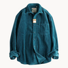 Männliches cordshirt – robuste freizeitbekleidung mit langen ärmeln, vielseitige schichtoption