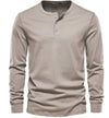 Langärmliges henley t-shirt für männer – vielseitiges baumwollmischgewebe für freizeit und büro