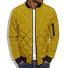Männlicher steppjacke mit hohem kragen – elegante, isolierte outerwear für den alltag