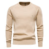 Texturiertes rundhals-pullover - herren strickmode für einen eleganten look