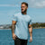Himmelblau herren slim fit t-shirt - vielseitige alltagskleidung